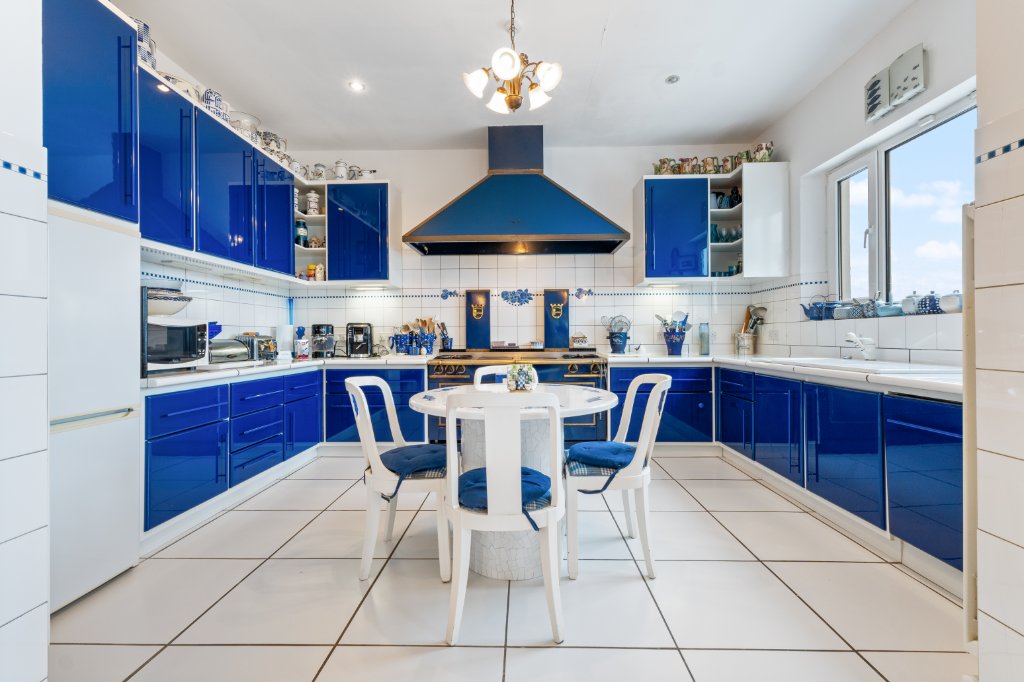 Picture No. 79